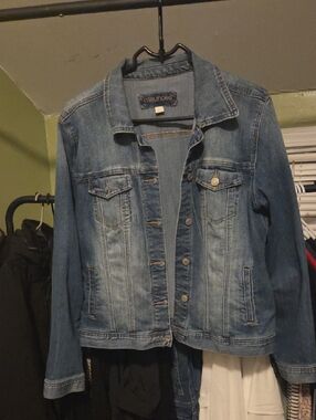 Maurices Medium Wash Blue Denim Jean Jacket